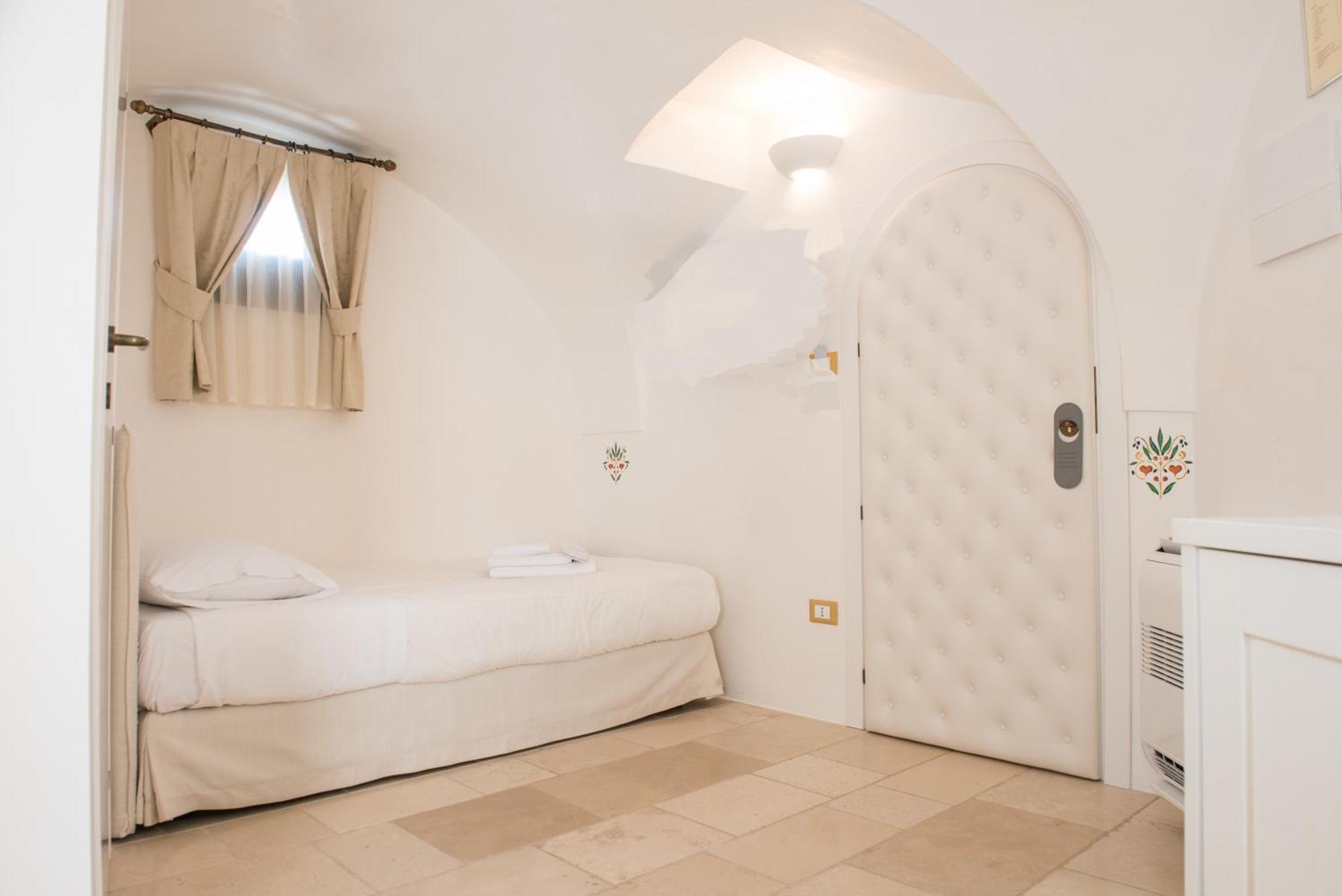 Dimora Dell'Osanna Bed & Breakfast กาโรวิญโญ ภายนอก รูปภาพ